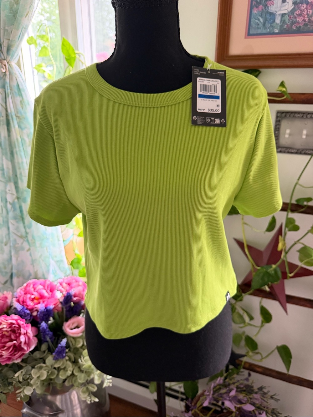 Under Armour Lime Green Ribbed Cropped Tee